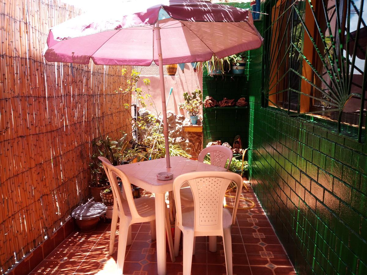 Marguerite Apartemnt Dans Une Residence Familiale Casablanca Exterior foto