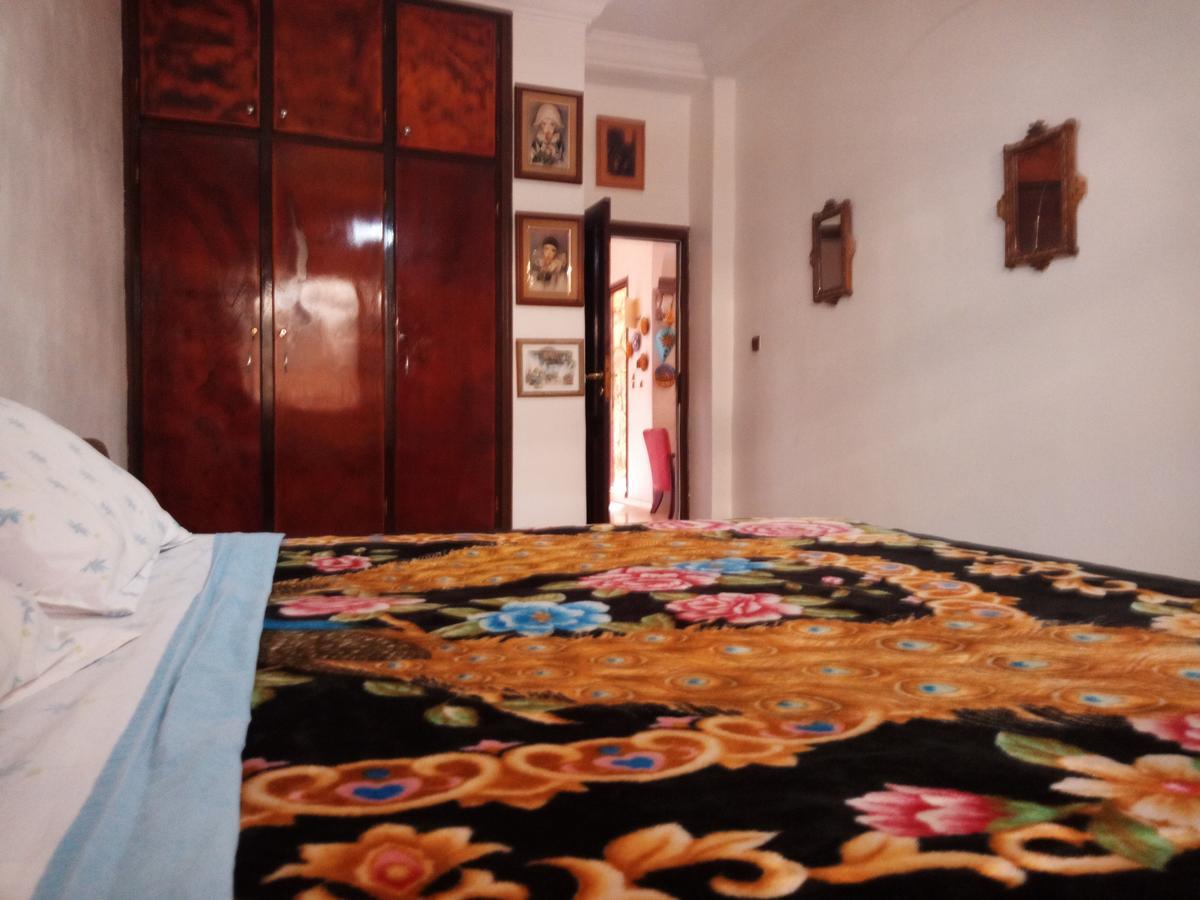 Marguerite Apartemnt Dans Une Residence Familiale Casablanca Exterior foto